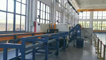 自動化車間的鍛造線